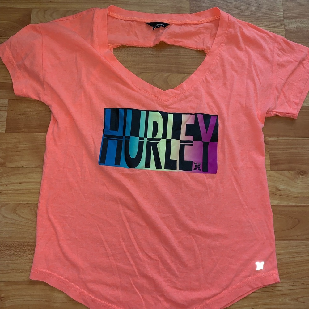 Hurley t shirt